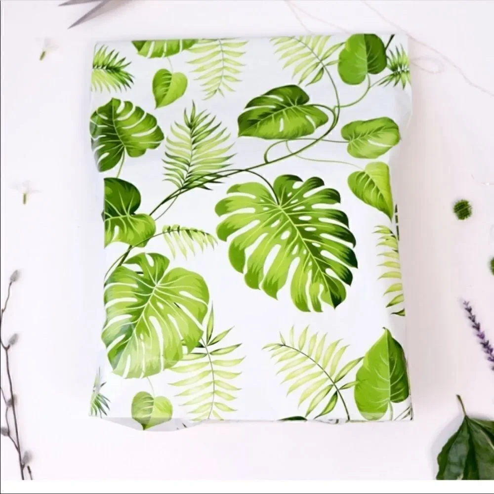 Poly Mailers MIX 10x13 14.5x19x4 14x17 35 pieces 35 stickers
